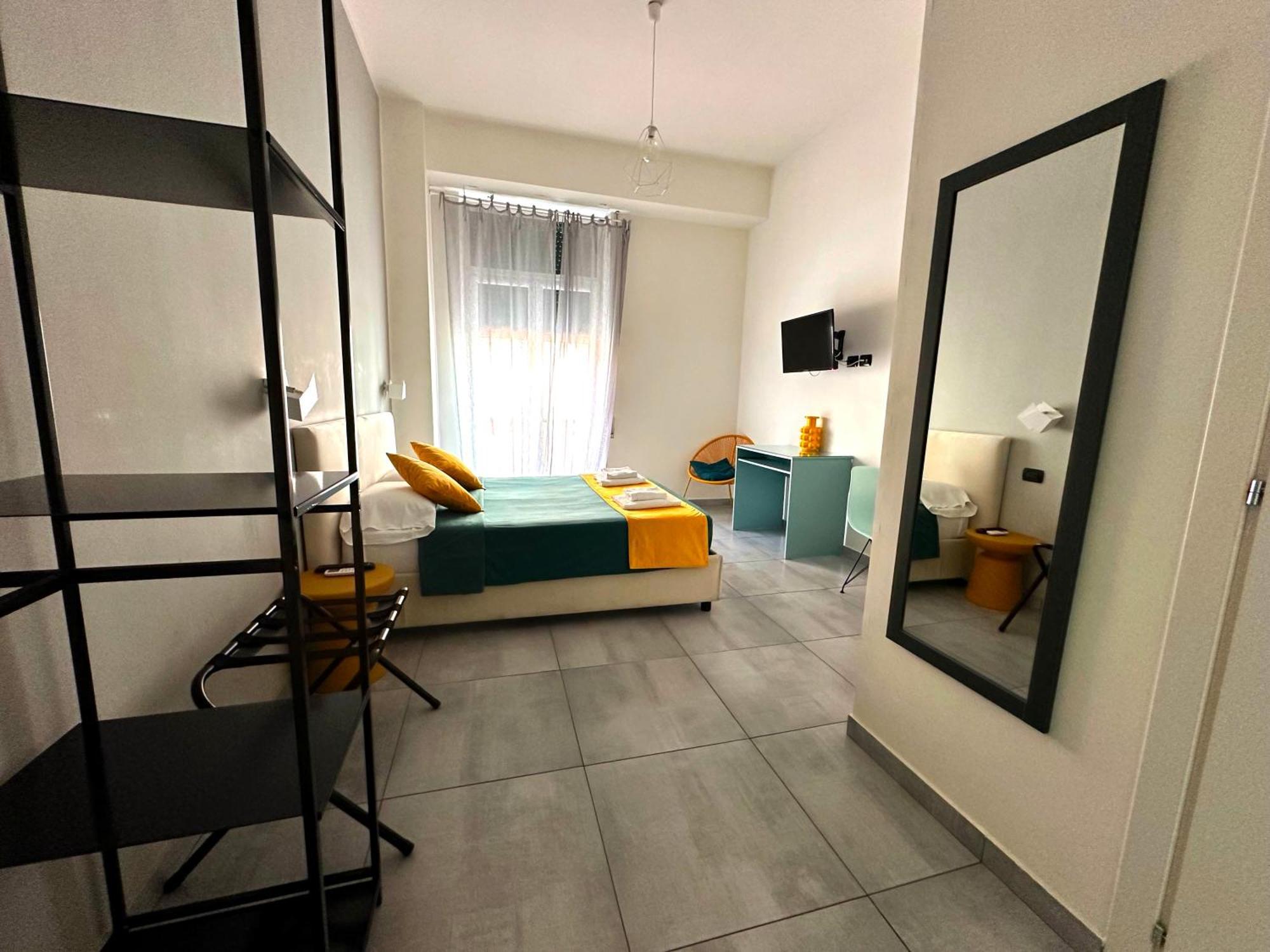 Hi Relais Rooms Napoli Eksteriør billede
